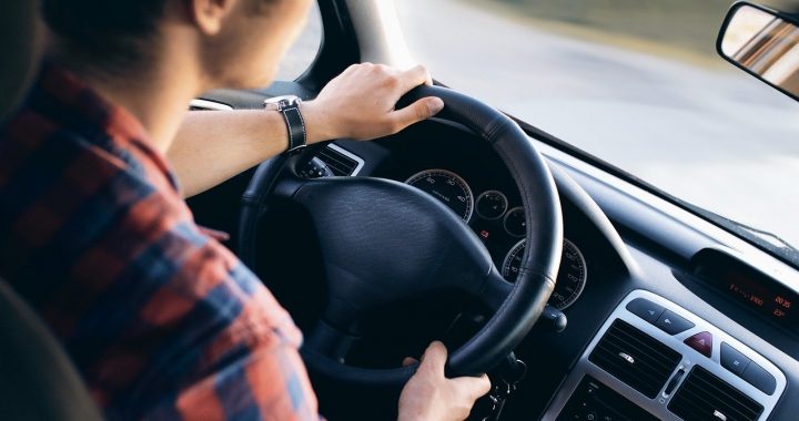 What to Practice for the Driving Test: Traffic Lights, Changing Lanes, and  More - My Driving Test Center